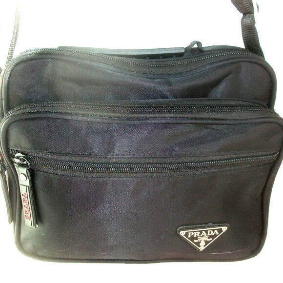 Black Nylon Multi-Compartment Convertible Crossbody Bag NOT PRADA LINEA ROSSA - Picture 4 of 12